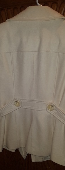 Coat - Picture 4 of 4